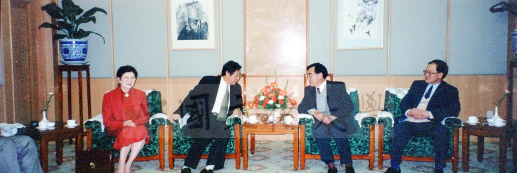 1999年11月28日董事長張鏡湖率團拜會大陸國台辦副主席王永海先生的圖檔，第5張，共7張