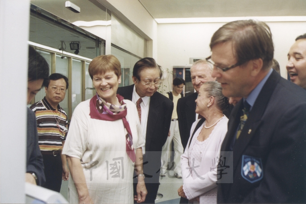 2002年8月13日國際大學運動總會會長Dr. George E. Killian蒞臨本校參觀訪問的圖檔，第4張，共4張