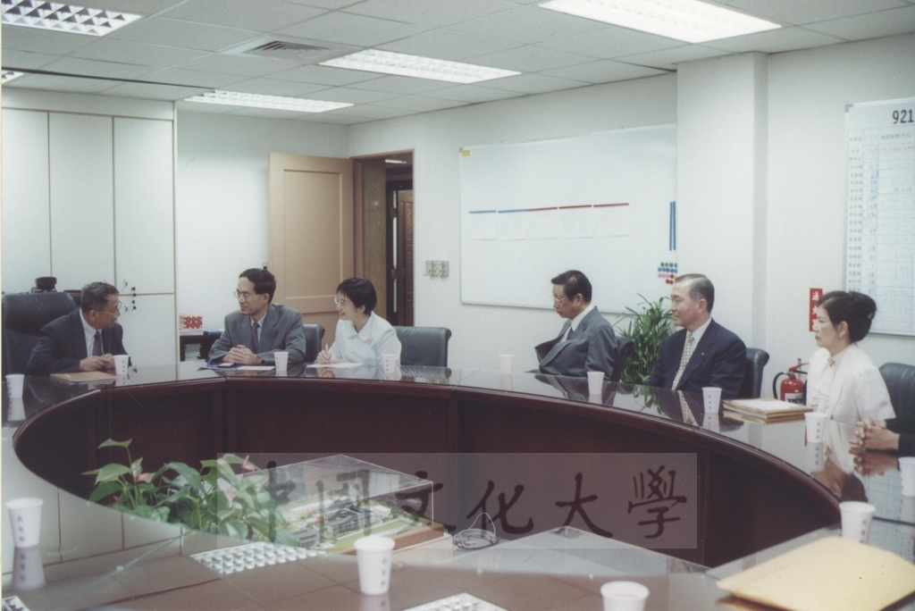 2000年9月28日日本東京富士美術館館長野口滿成拜會亞東關係協會會長林金莖及教育部長曾志朗的圖檔，第2張，共2張