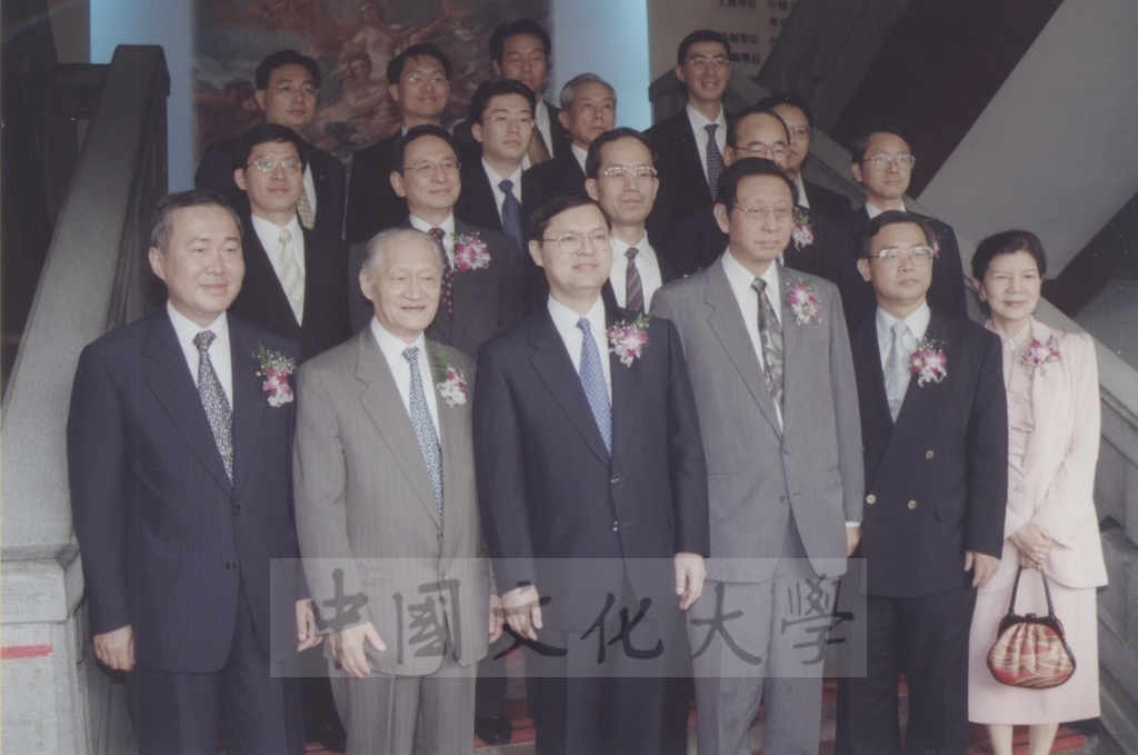 2000年10月1日日本東京富士美術館主席參事池田博正拜會國立國父紀念館館長張瑞濱的圖檔，第11張，共12張