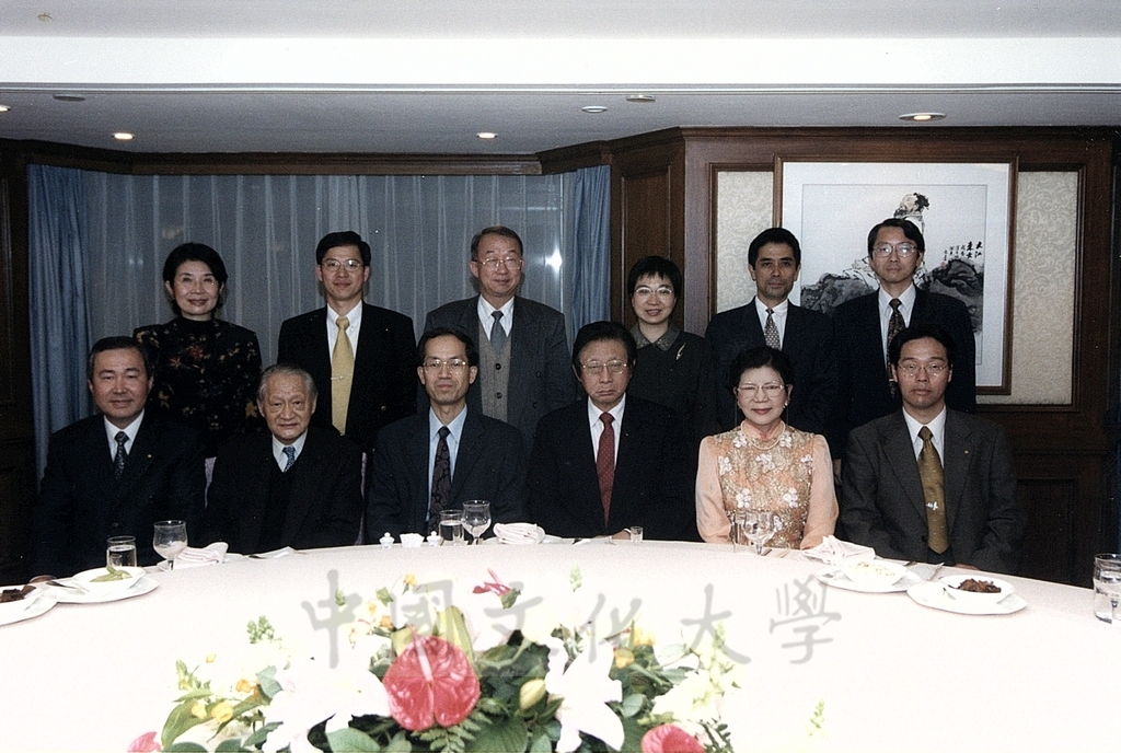 2000年1月12日中國文化大學、國立國父紀念館、東京富士美術館共同舉行「西洋名畫展-從文藝復興到二十世紀五百年精華」簽約典禮的圖檔，第9張，共9張