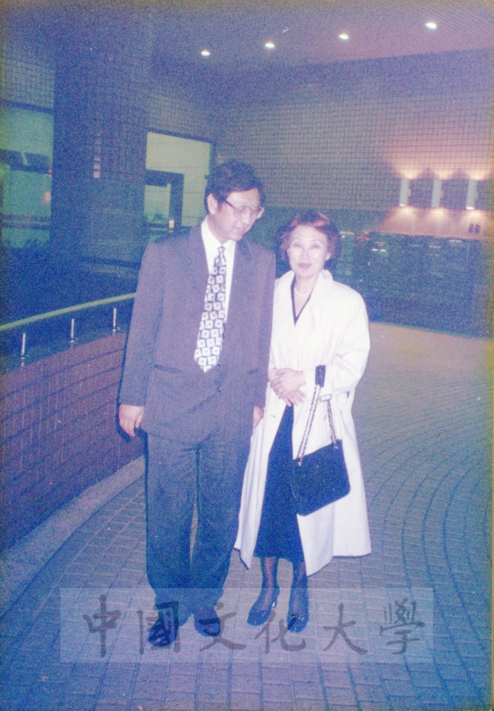 1997年3月21日韓國慶南大學校長朴在圭及夫人金仙香等一行7人蒞校訪問並與本校締結姊妹校的圖檔，第12張，共28張