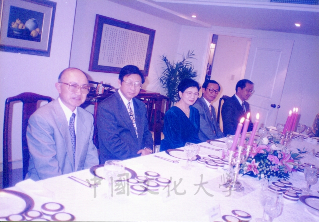 1997年3月21日韓國慶南大學校長朴在圭及夫人金仙香等一行7人蒞校訪問並與本校締結姊妹校的圖檔，第19張，共28張