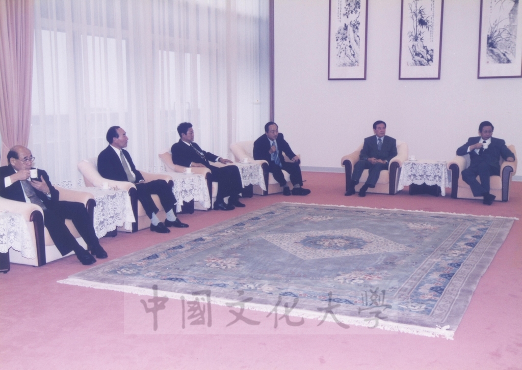 2000年5月19日韓國慶南大學理事長趙根沃率訪問團蒞校參訪的圖檔，第11張，共27張
