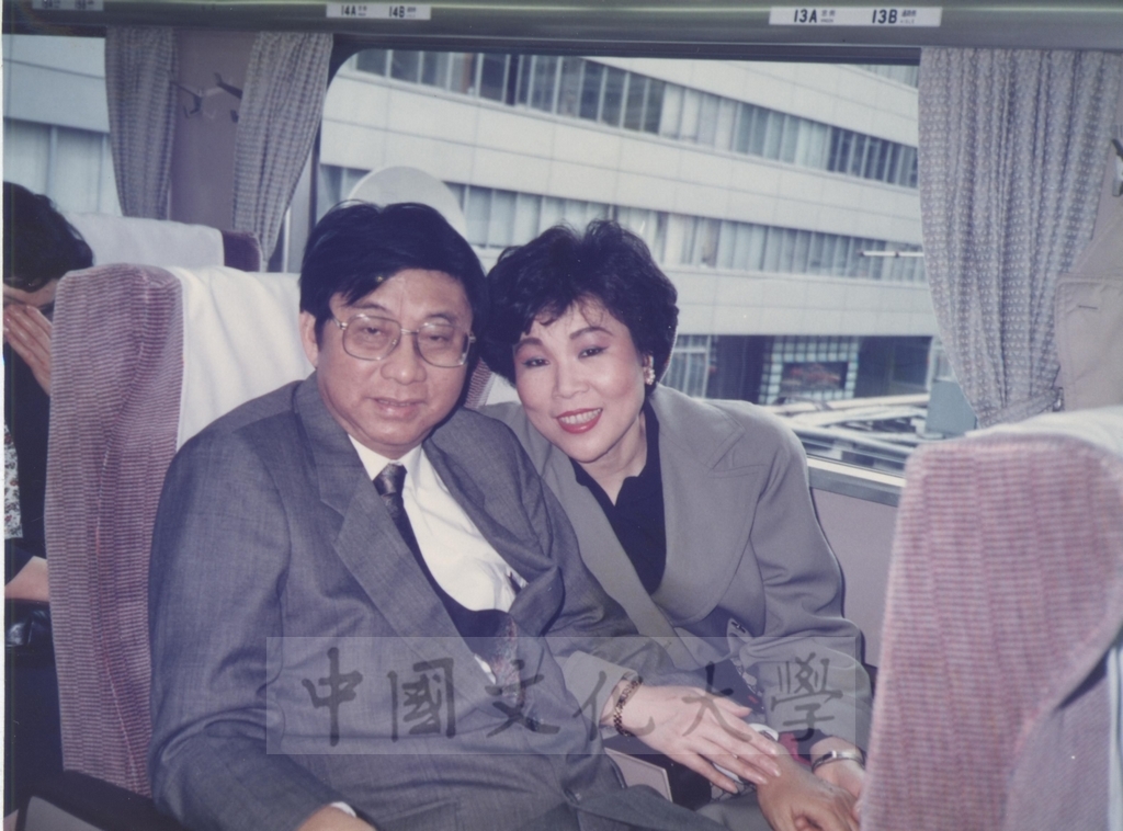1991年3月30日董事長張鏡湖等一行五人飛抵日本進行訪問行程的圖檔，第2張，共3張