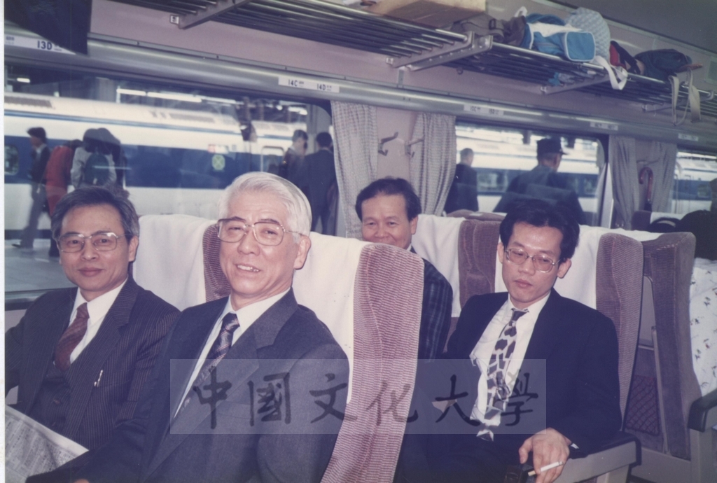 1991年3月30日董事長張鏡湖等一行五人飛抵日本進行訪問行程的圖檔，第3張，共3張