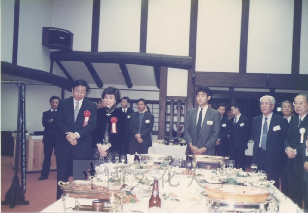 1991年4月3日董事長張鏡湖一行五人參加由日本友人姚旭燈先生、櫻井英太郎先生、關正夫先生等人於日本石油公司貴賓館所舉行的歡迎酒會的圖檔，第29張，共36張