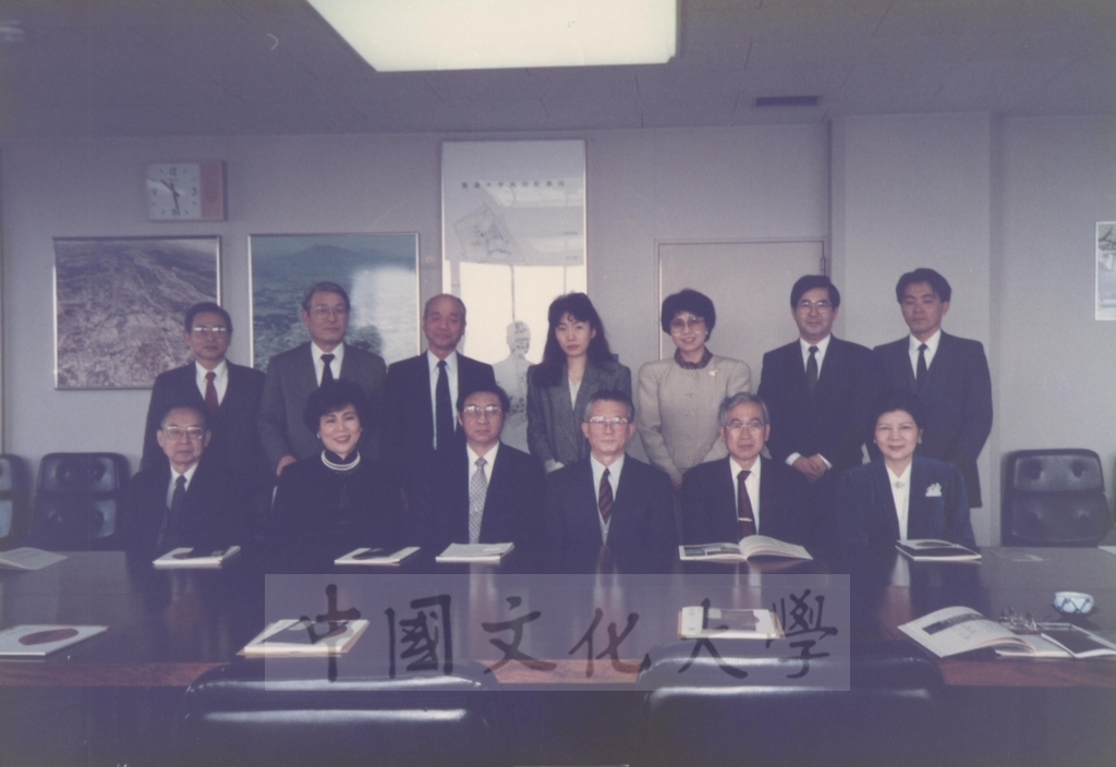 1991年4月5日董事長張鏡湖一行五人參訪日本筑波大學的圖檔，第4張，共10張