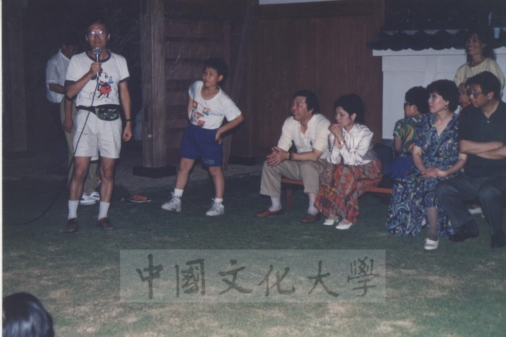1993年7月11日本校教職員自強活動在董事長張鏡湖、校長林彩梅引領下前往琉球旅遊的圖檔，第8張，共8張