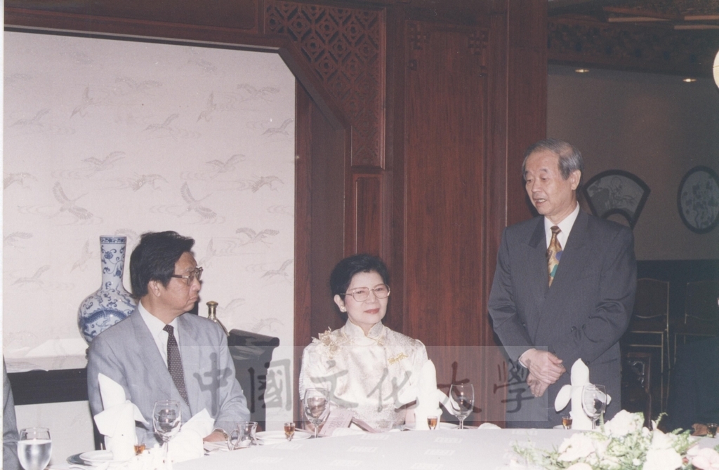 1995年9月20日恭賀日本參議院自由民主黨幹事長村上正邦先生榮獲本校名譽法學博士慶祝午宴的圖檔，第9張，共9張