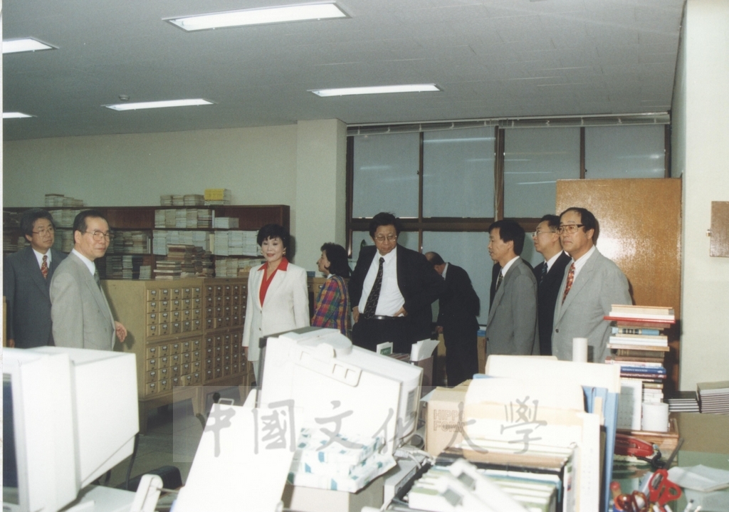 1995年9月28日至10月1日董事長張鏡湖率同董事穆閩珠、學務長陳嘉遠、韓文系副教授吳惠純出訪韓國的圖檔，第21張，共48張