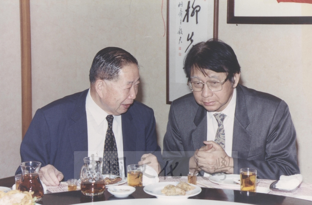 1994年4月本校外語學院俄文組成立三十年暨改設俄文系慶祝會的圖檔，第10張，共13張