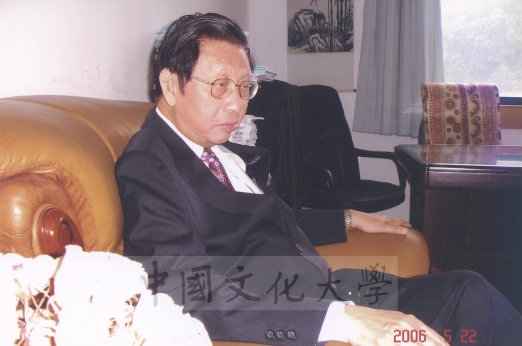 2006年5月20-23日董事長張鏡湖、總務長唐彥博赴浙江大學簽訂「學術合作與交流協議書」並參加浙大校友代表大會暨109週年校慶慶祝大會的圖檔，第45張，共50張