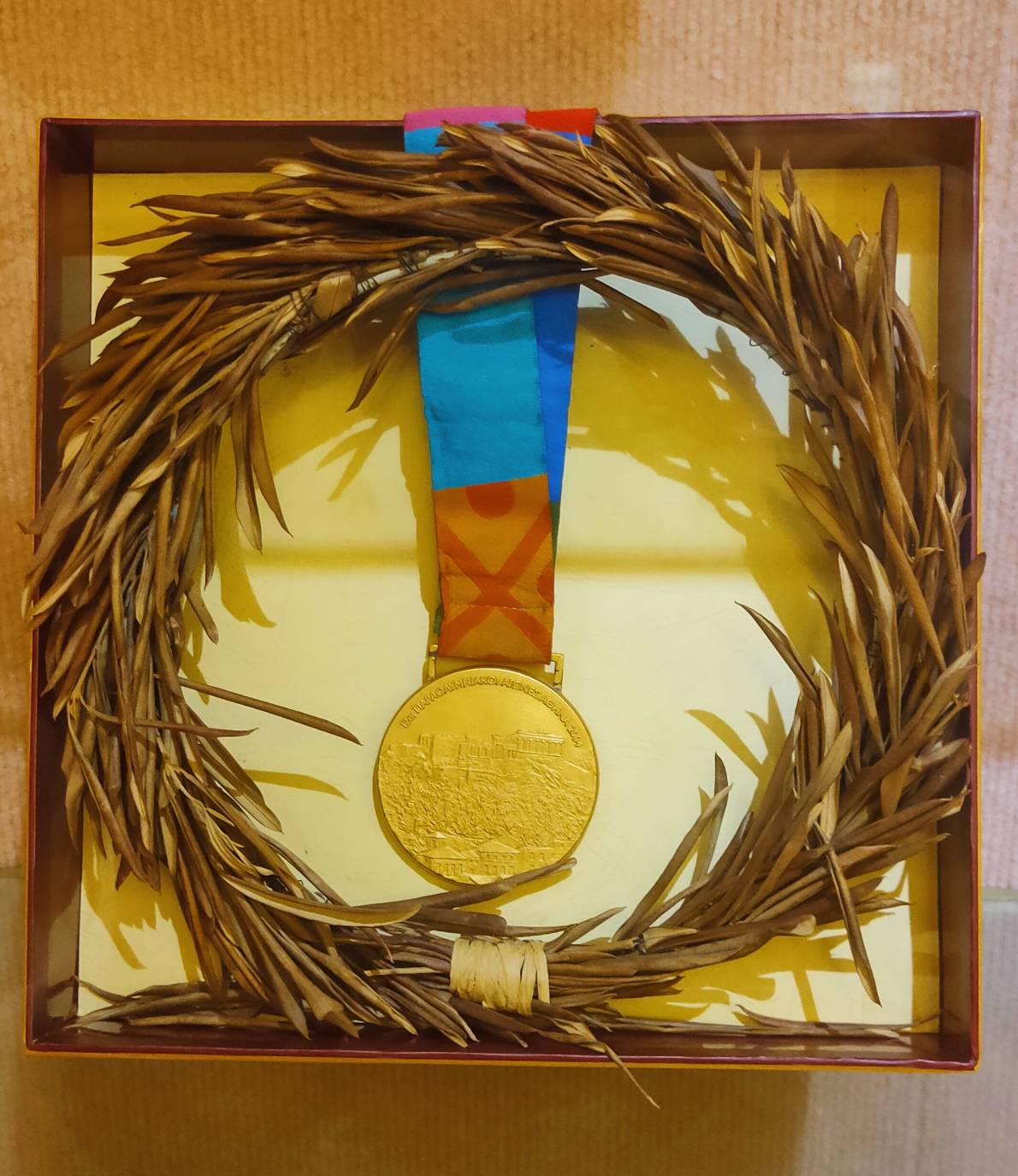 2004年9月23日運動教練研究所江志忠蟬聯雅典帕運標槍項目金牌的圖檔，第2張，共2張