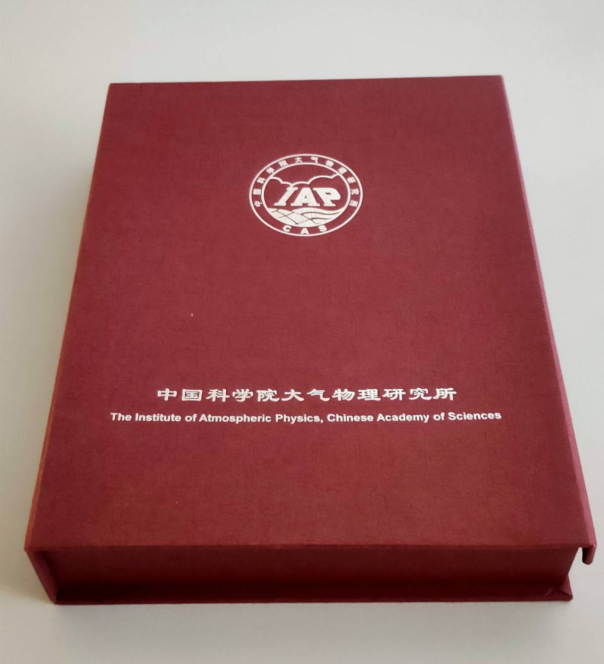 中國科學院大氣物理研究所致贈小型紙鳶的圖檔，第2張，共2張