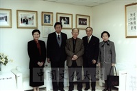 2000年3月9日芮正皋大使夫婦及澳洲劉渭平教授蒞校參訪並拜會董事長張鏡湖的圖片