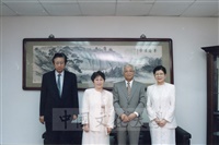1999年8月30日日本御茶水女子大學校長夫婦蒞臨本校參訪並拜會董事長張鏡湖、校長林彩梅的圖片