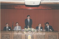 1997年8月20日寧波同鄉會及寧波大學學生訪問團蒞臨本校參訪並進行座談會的圖片