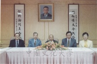 2000年7月26日大陸中國科學院院士蒞校參訪並拜會董事長張鏡湖的圖片