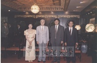 1993年8月2日日本天理大學校長大久保昭教出席本校新任校長林彩梅就職慶祝宴會的圖片