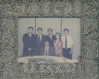 1994年9月董事長張鏡湖與國企所博士班同學餐敘合影的圖片