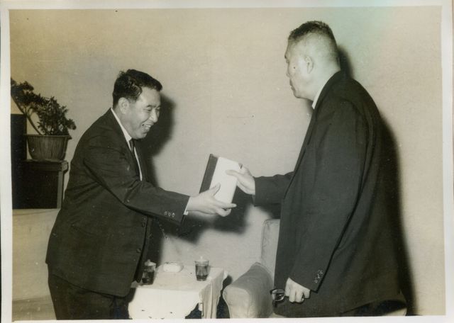 日本國會圖書館會計課長酒井悌先生蒞臨國防研究院參訪的圖片
