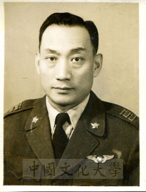 國防研究院第二期研究員陳漢章先生的圖片