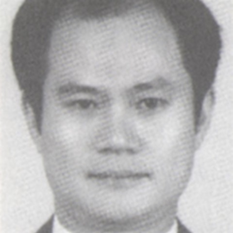 粘信士的圖片