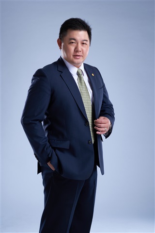 許逸德的圖片