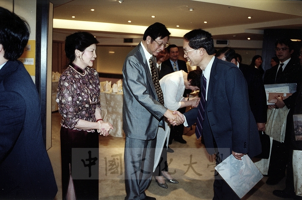 2000年12月3日「西洋名畫展」閉幕感謝宴的圖檔，第4張，共4張