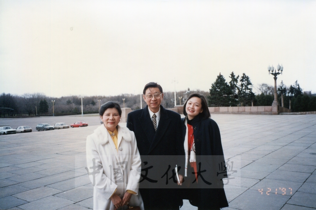 1997年4月20日及21日董事長張鏡湖帶領校長林彩梅、學務長高輝、俄研所所長明驥及國際學術合作組組長孫德宜拜會駐俄羅斯代表處及莫斯科大學的圖檔，第5張，共20張