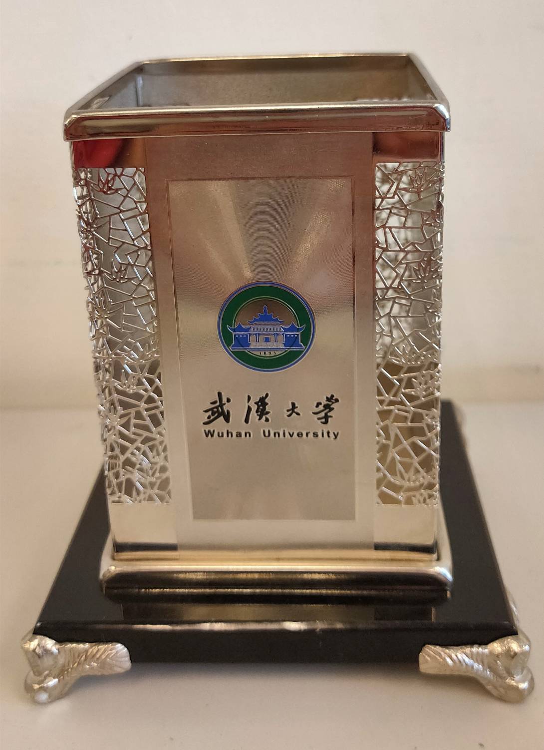 武漢大學鍍銀校徽筆插的圖檔，第1張，共6張