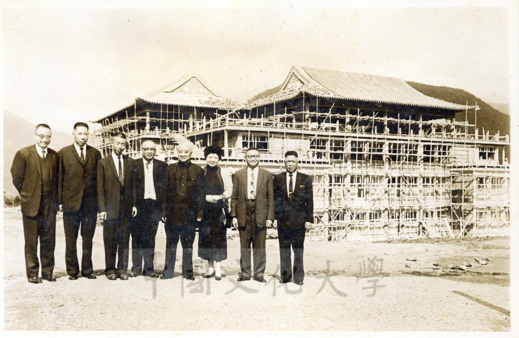 華岡建校初期影集的圖檔，第2張，共20張