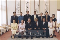 2002年8月13日國際大學運動總會會長Dr. George E. Killian蒞臨本校參觀訪問的圖片