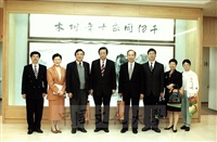 2001年3月14日東吳大學校長劉源俊、實踐大學校長謝孟雄、逢甲大學校長劉安之蒞臨本校參訪並拜會董事長張鏡湖、校長林彩梅的圖片