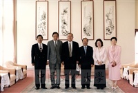 2001年5月28日監察委員、教育部次長蒞臨本校視察，共謀提升同學的住宿品質的圖片