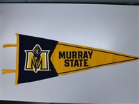 2012年4月25日美國姐妹校莫瑞州立大學(Murray State University)致贈校錦旗一面的圖片