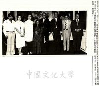 印度瑜珈學院院長斯瓦米吉女士參加中華學術院宗教與道德講論會的圖片