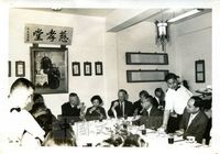 張其昀院長宴請馬思聰哲士等人的圖片