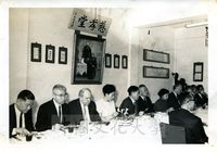 張其昀院長宴請馬思聰哲士等人的圖片