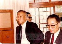 立法院教育考察團參觀中國文化學院圖書館的圖片