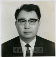 李定一證件照的圖片