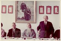 午宴名譽文學哲士張大千－張群先生致詞的圖片