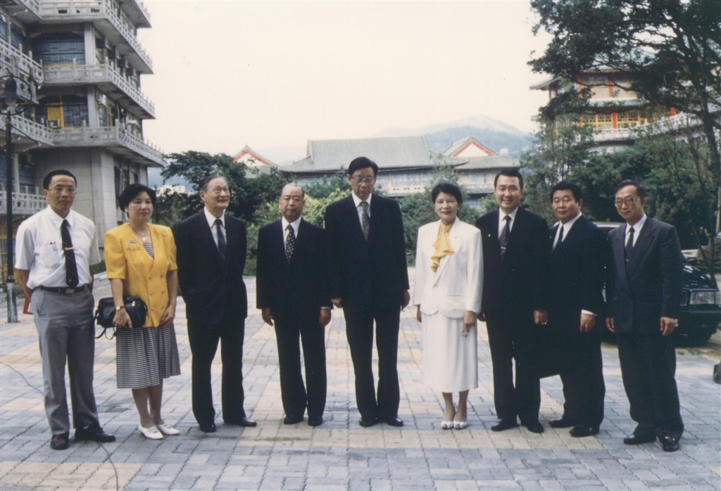wdesc_0001