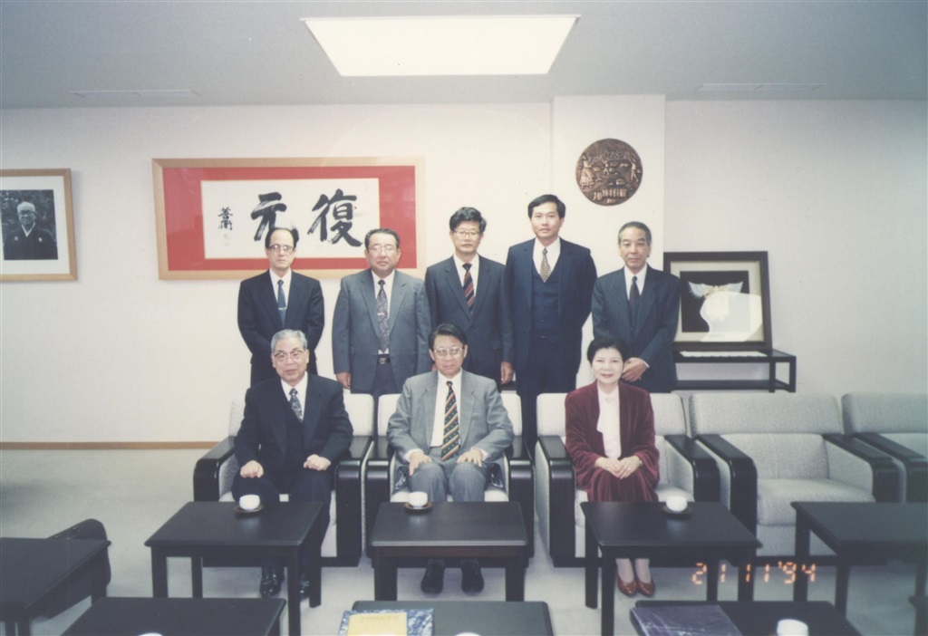 wdesc_0000