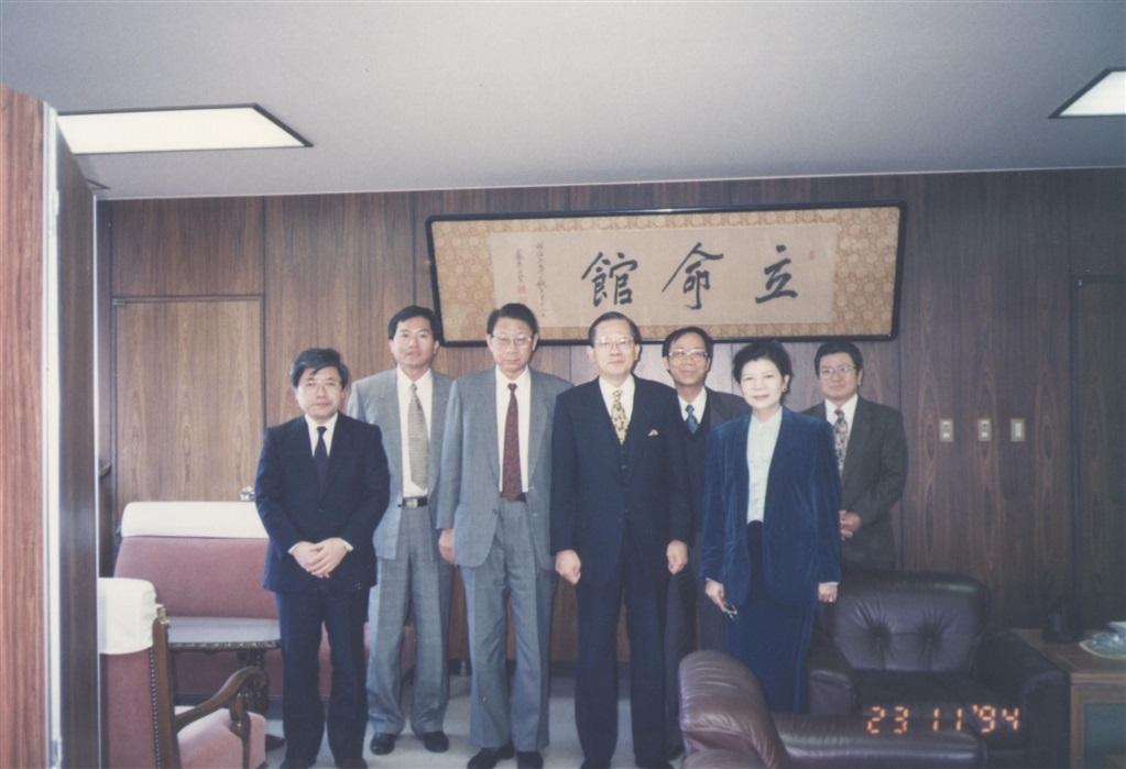 wdesc_0003