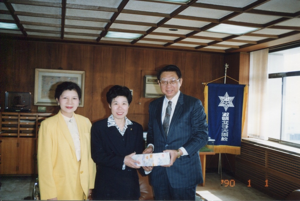 wdesc_0001