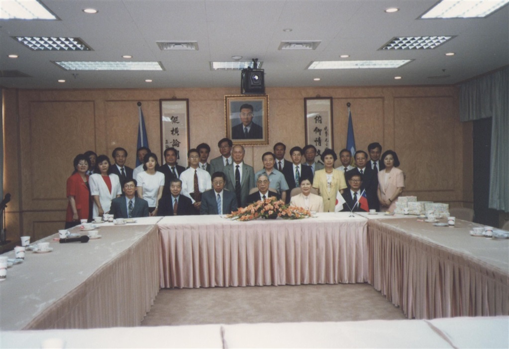 wdesc_0002