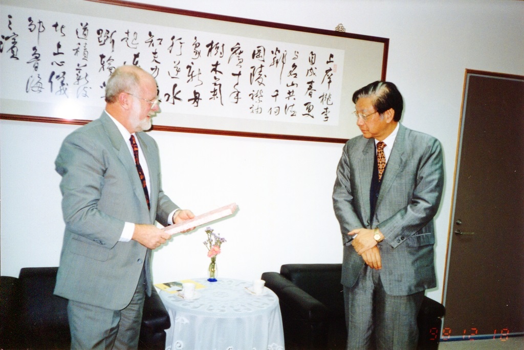 wdesc_0001