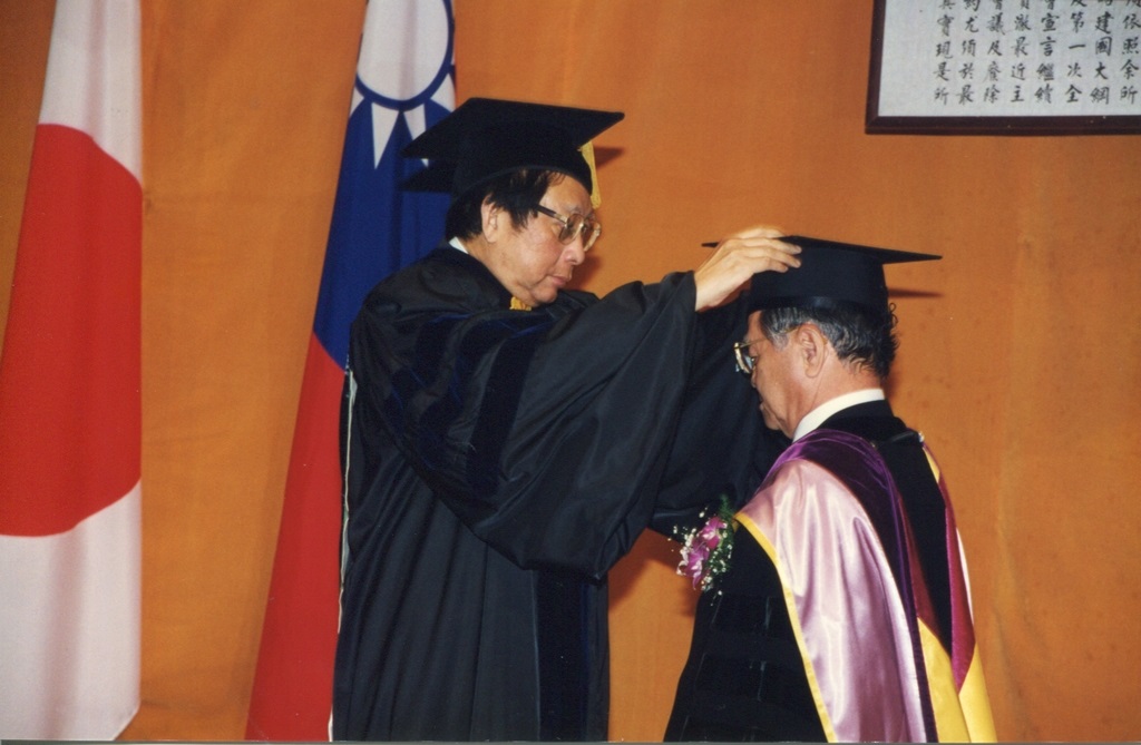 wdesc_0002